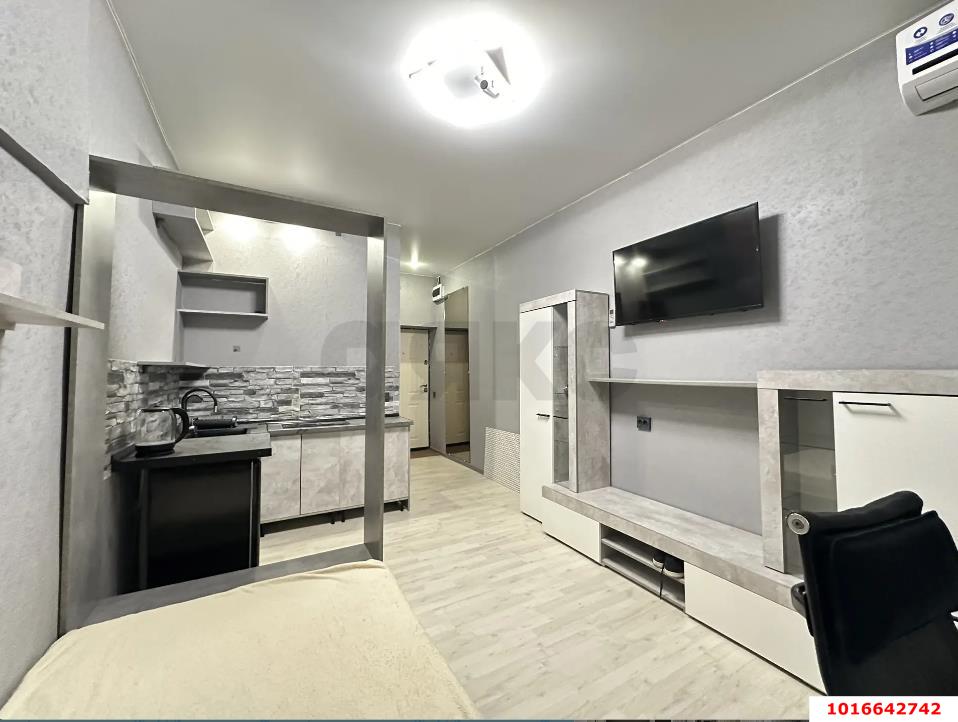 Фото №3: Студия 28 м² - Краснодар, Прикубанский внутригородской округ, Завод Радиоизмерительных Приборов, мкр. Музыкальный, ул. имени С.С. Прокофьева, 17