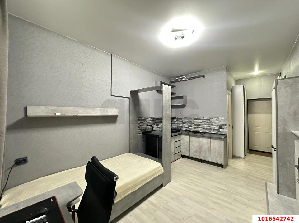 Фото №2: Студия 28 м² - Краснодар, Прикубанский внутригородской округ, Завод Радиоизмерительных Приборов, мкр. Музыкальный, ул. имени С.С. Прокофьева, 17