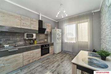 Фото №1: 1-комнатная квартира 44 м² - Краснодар, мкр. жилой комплекс Красная площадь, ул. Кореновская, 57к1