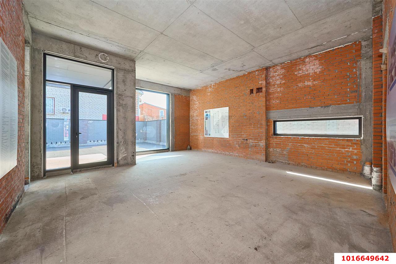 Фото №13: Дом 200 м² + 4 сот. - Краснодар, Прикубанский внутригородской округ, Завод Радиоизмерительных Приборов, Музыкальный, мкр. жилой комплекс Культурный, ул. Урицкого