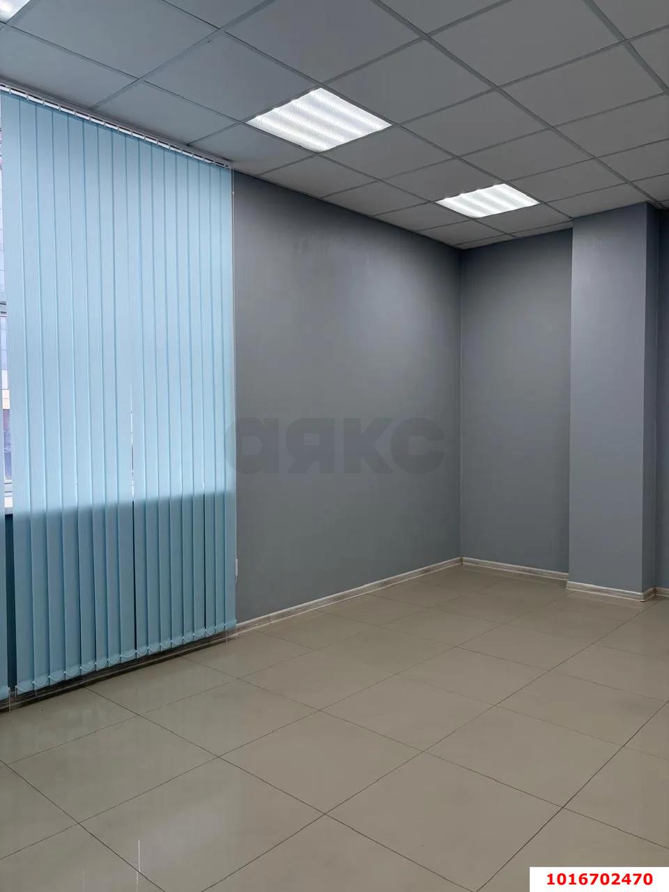 Фото №5: Коммерция 55 м² - Краснодар, Карасунский внутригородской округ, Хлопчато-бумажный Комбинат, мкр. жилой комплекс Гранд Пэлэс, ул. Уральская, 75/1