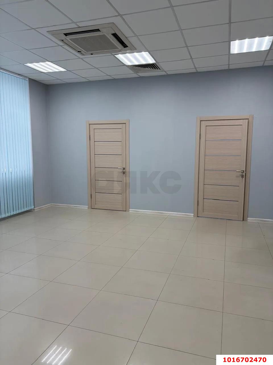 Фото №7: Коммерция 55 м² - Краснодар, Карасунский внутригородской округ, Хлопчато-бумажный Комбинат, мкр. жилой комплекс Гранд Пэлэс, ул. Уральская, 75/1