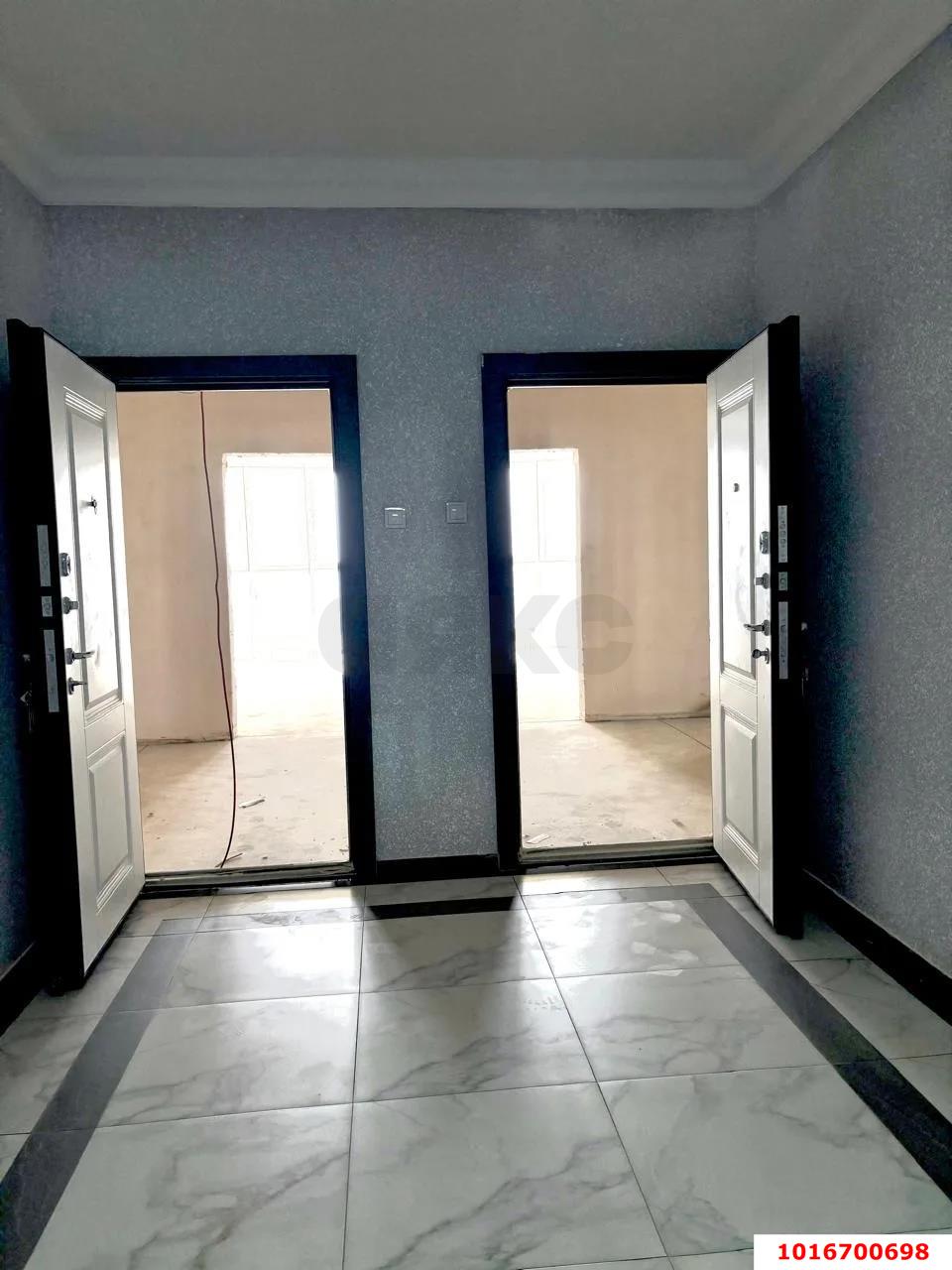 Фото №10: 2-комнатная квартира 64 м² - Краснодар, Западный внутригородской округ, Кожзавод, мкр. жилой комплекс Резиденция, ул. Кожевенная, 22