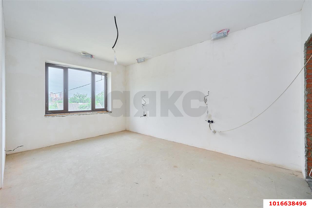 Фото №5: Дом <span class="whitespace-nowrap">330 м²</span> <span class="whitespace-nowrap">+ 4.58 сот.</span>, <span class="whitespace-nowrap">2 эт.</span> - Краснодар, Карасунский внутригородской округ, мкр. Камвольно-суконный Комбинат, ул. Братская, 67