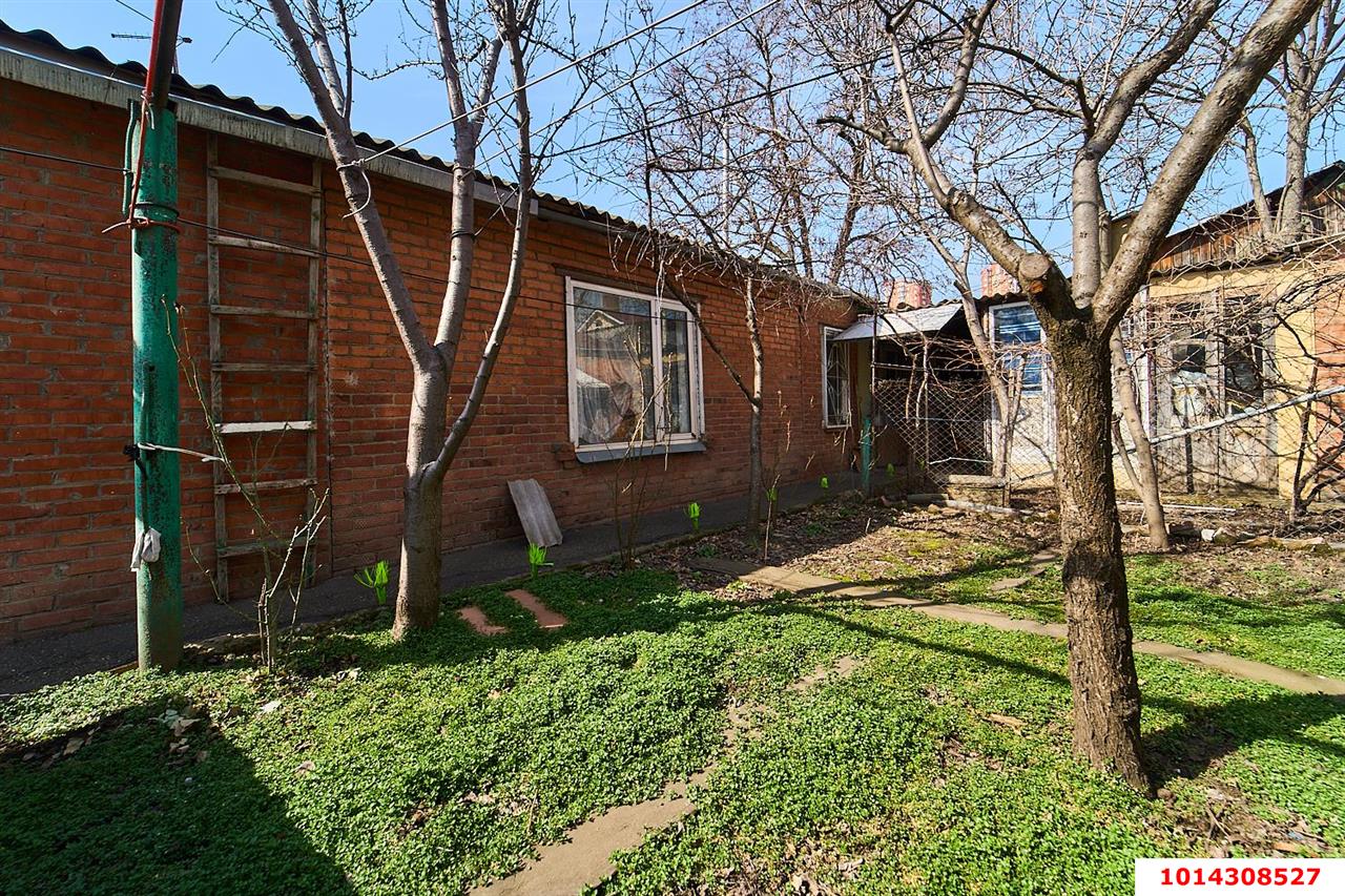 Фото №10: Дом 100 м² + 4.9 сот. - Краснодар, Центральный внутригородской округ, Западный внутригородской округ, мкр. Центральный, пр-д Саратовский, 10