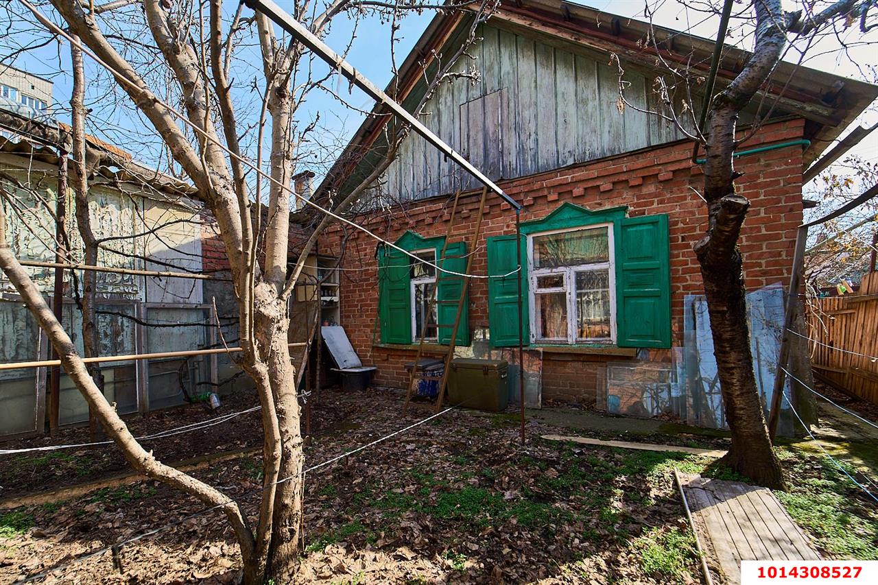 Фото №8: Дом 100 м² + 4.9 сот. - Краснодар, Центральный внутригородской округ, Западный внутригородской округ, мкр. Центральный, пр-д Саратовский, 10