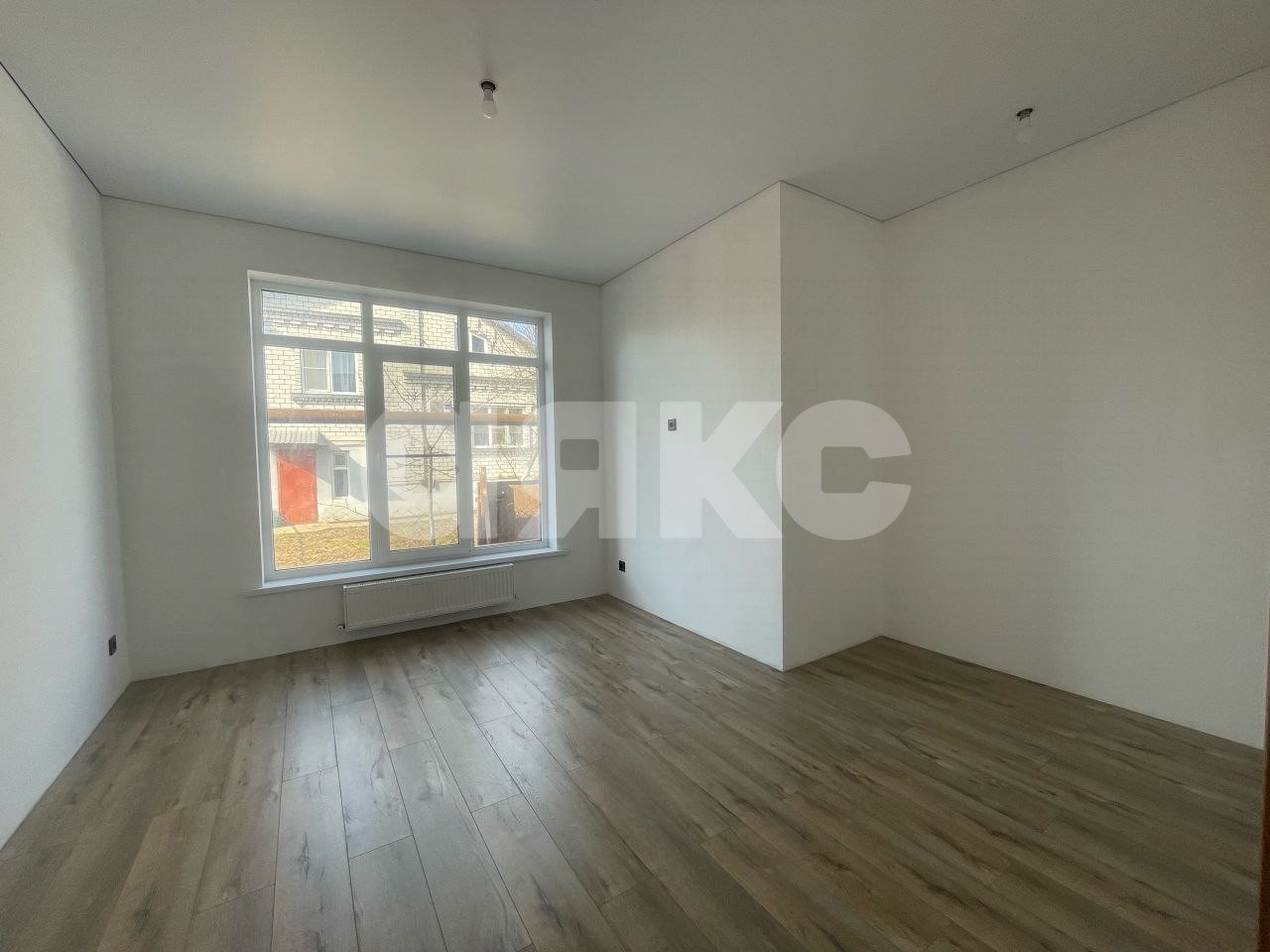 Фото №8: Дом 120 м² + 6.3 сот. - Майкоп, мкр. Центр, ул. площадь Ленина