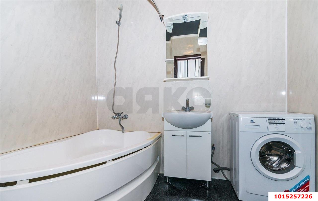 Фото №9: 2-комнатная квартира 75 м² - Краснодар, Центральный внутригородской округ, Западный внутригородской округ, мкр. Центральный, ул. Кубанская набережная, 31/1