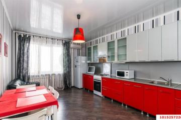 Фото №1: 2-комнатная квартира 75 м² - Краснодар, мкр. Центральный, ул. Кубанская набережная, 31/1