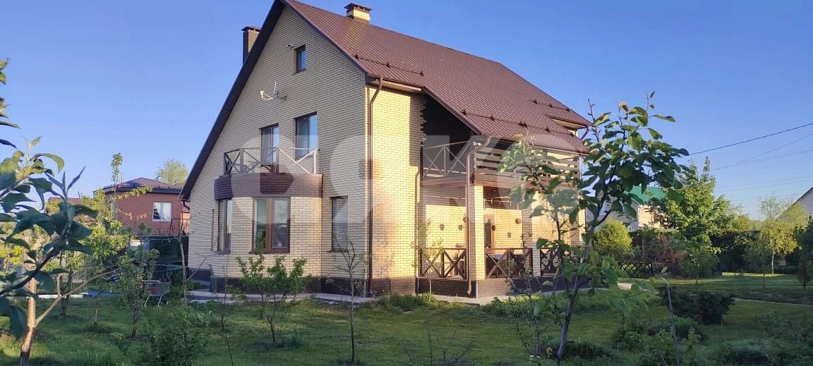 Фото №1: Дом 240 м² + 15 сот. - Анциферово, ул. Школьная