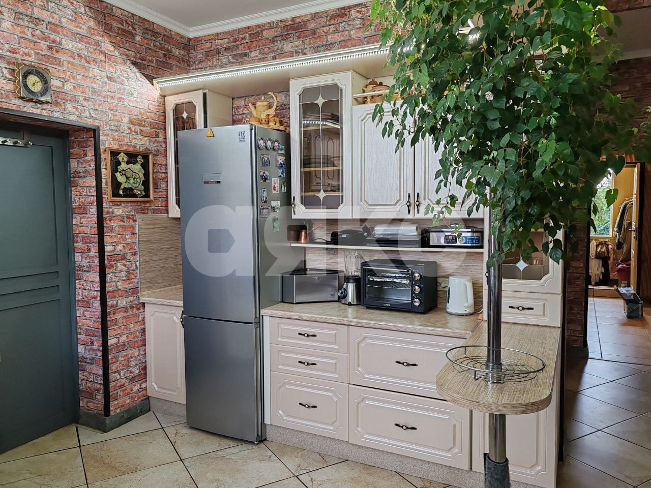 Фото №4: Дом 240 м² + 15 сот. - Анциферово, ул. Школьная