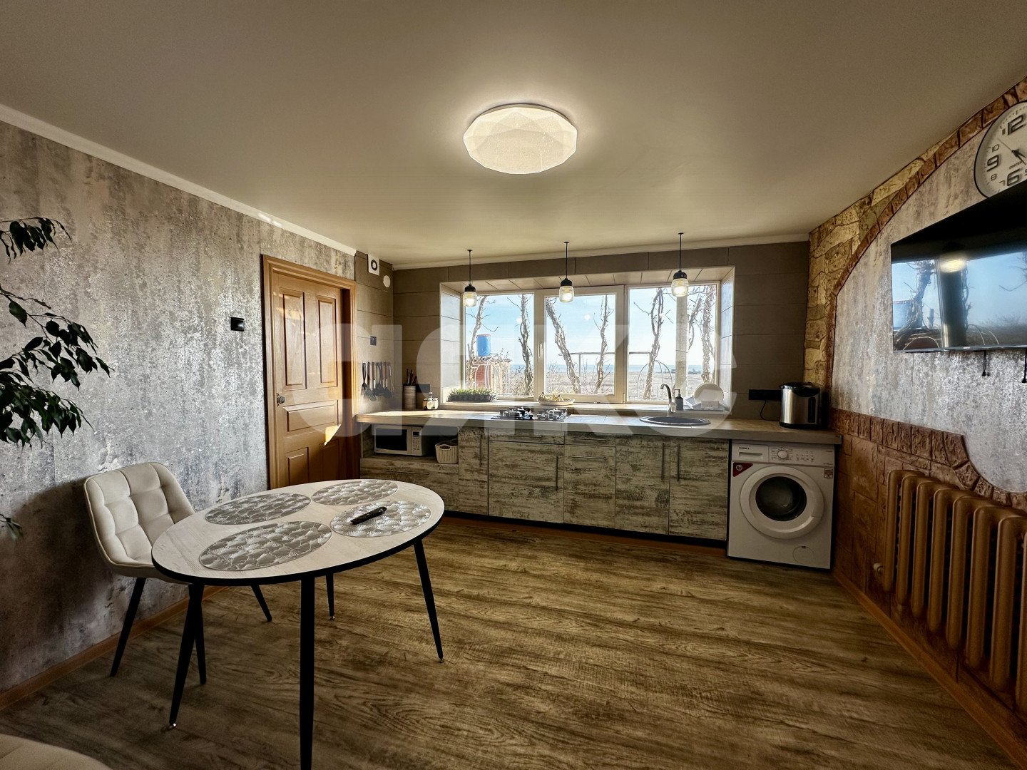 Фото №1: Дом 204 м² + 12.03 сот. - Пионерское, р. Левобережный