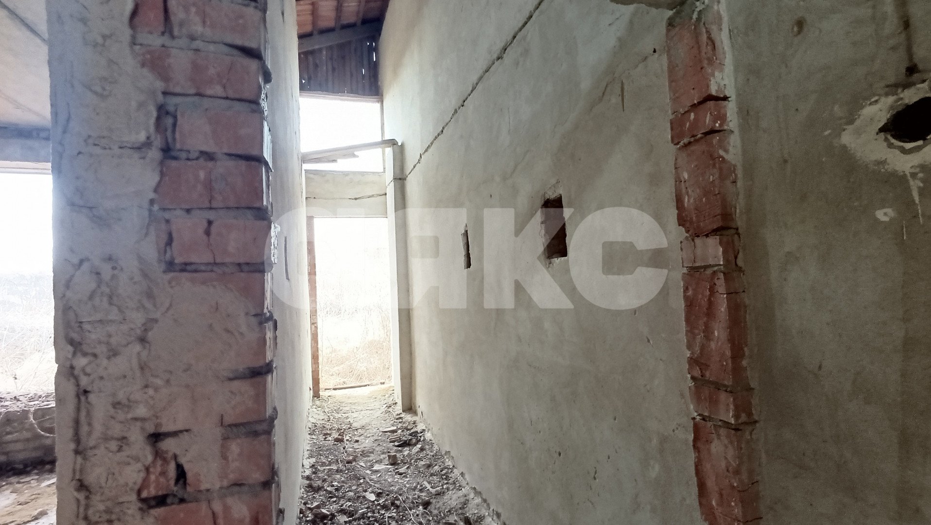 Фото №5: Дом 1000 м² + 25.36 сот. - Саратовская, 4-й, мкр. 12-й квартал, 4