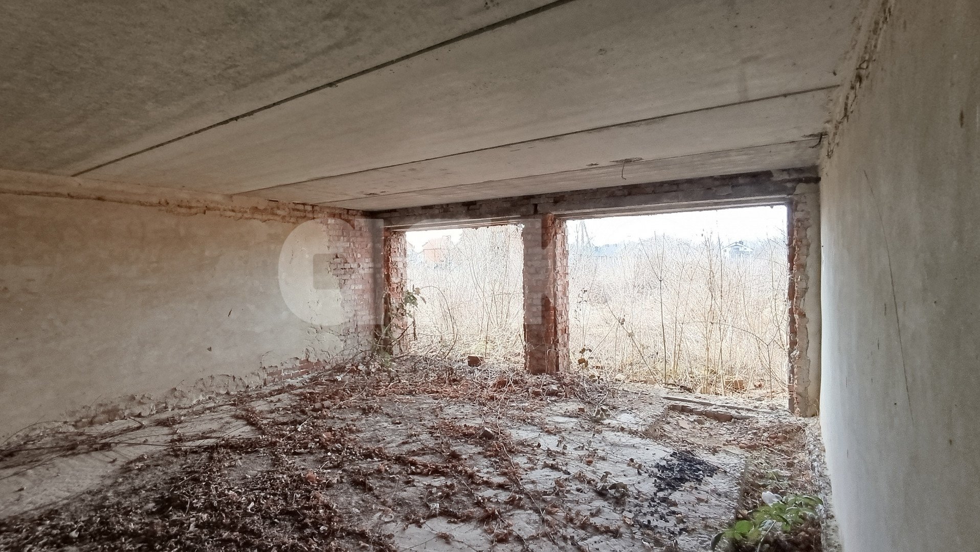 Фото №12: Дом 1000 м² + 25.36 сот. - Саратовская, 4-й, мкр. 12-й квартал, 4