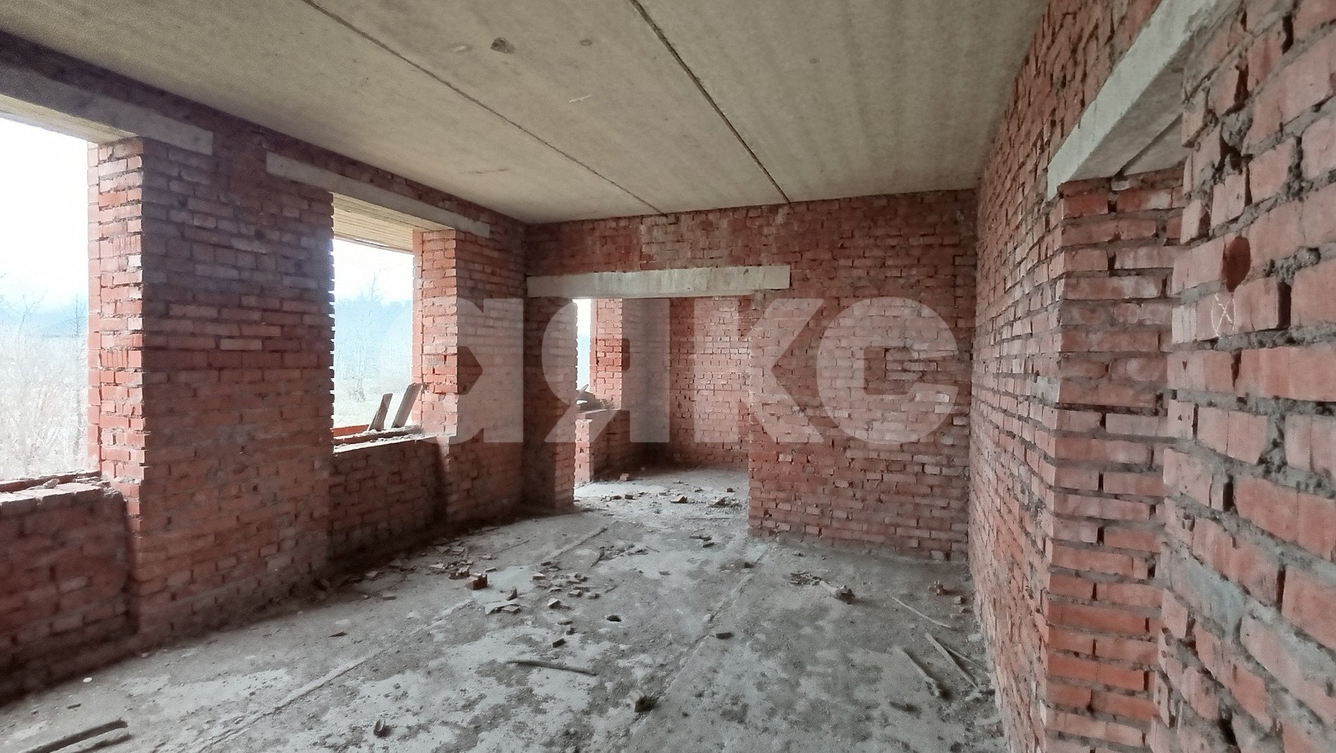 Фото №7: Дом 250 м² + 16.39 сот. - Саратовская, 4-й, мкр. 13-й квартал, 5