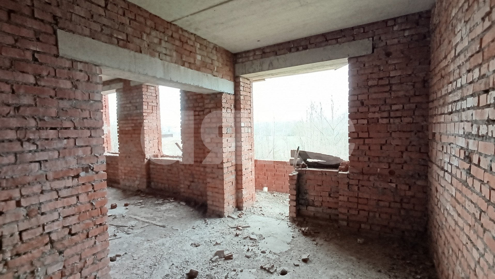 Фото №11: Дом 250 м² + 16.39 сот. - Саратовская, 4-й, мкр. 13-й квартал, 5