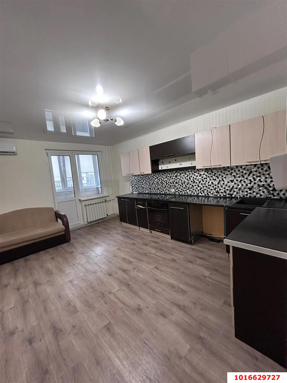 Фото №1: 2-комнатная квартира 72 м² - Краснодар, Прикубанский внутригородской округ, мкр. Новый, ул. 9-я Тихая, 5