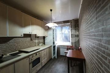 Фото №1: 2-комнатная квартира 45 м² - Мариуполь, р. Ильичёвский, ул. Мамина-Сибиряка, 40