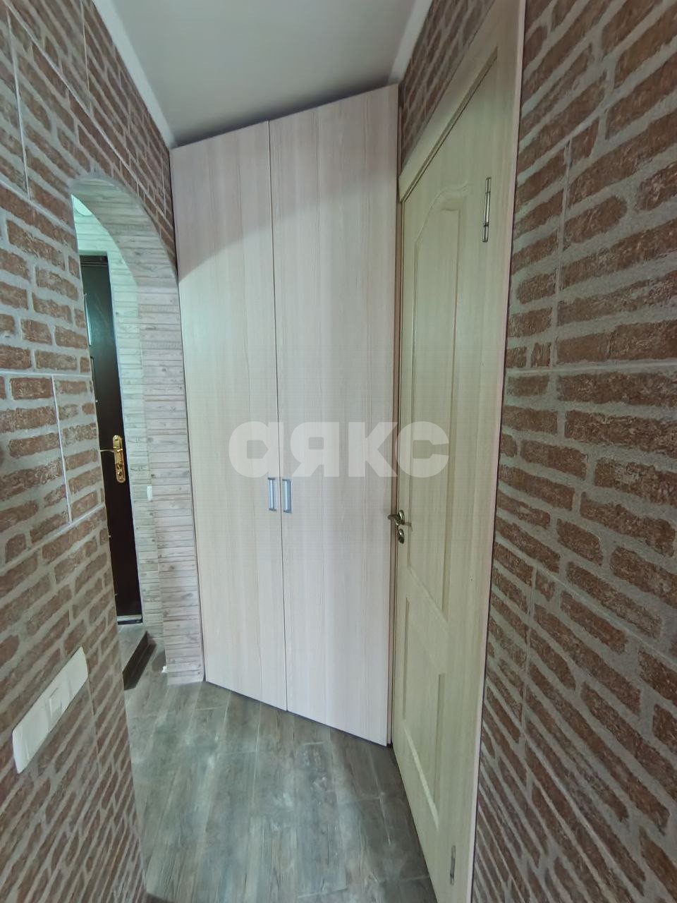 Фото №7: 2-комнатная квартира 45 м² - Мариуполь, р. Ильичёвский, ул. Мамина-Сибиряка, 40