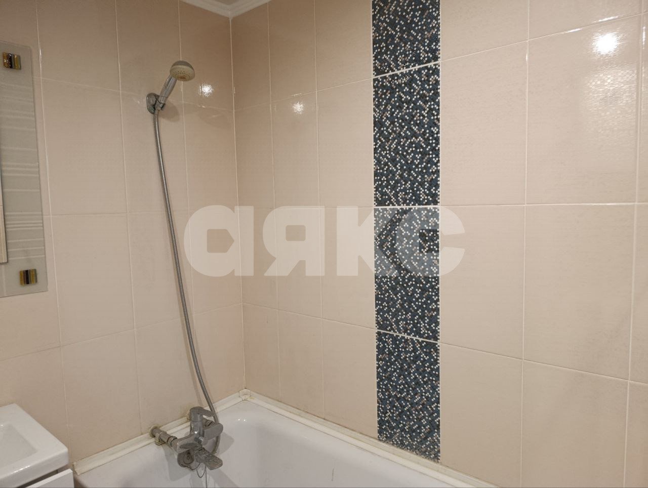 Фото №11: 2-комнатная квартира 45 м² - Мариуполь, р. Ильичёвский, ул. Мамина-Сибиряка, 40