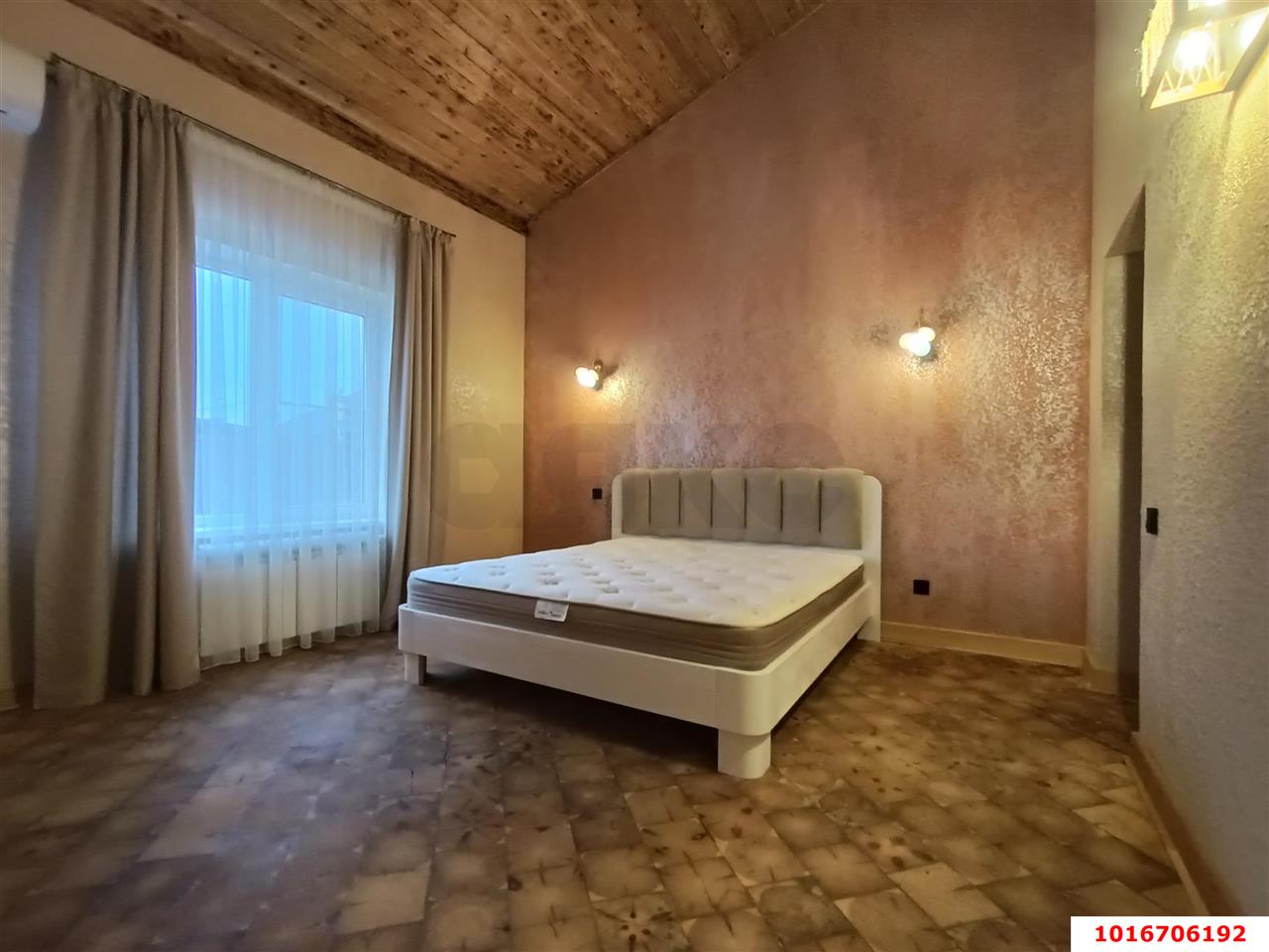 Фото №13: Дом 199 м² + 12.5 сот. - Зарождение, ул. Крымская, 20