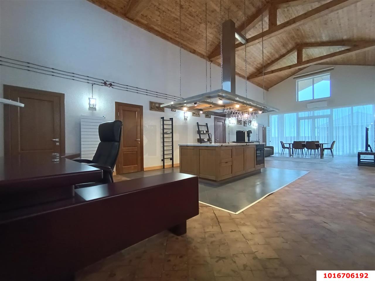 Фото №7: Дом 199 м² + 12.5 сот. - Зарождение, ул. Крымская, 20