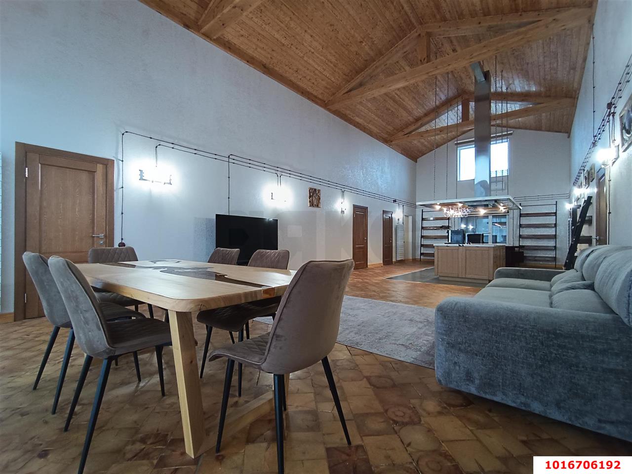 Фото №8: Дом 199 м² + 12.5 сот. - Зарождение, ул. Крымская, 20