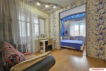 Фото №1: 1-комнатная квартира 60 м² - Краснодар, мкр. Восточно-Кругликовский, ул. Черкасская, 63