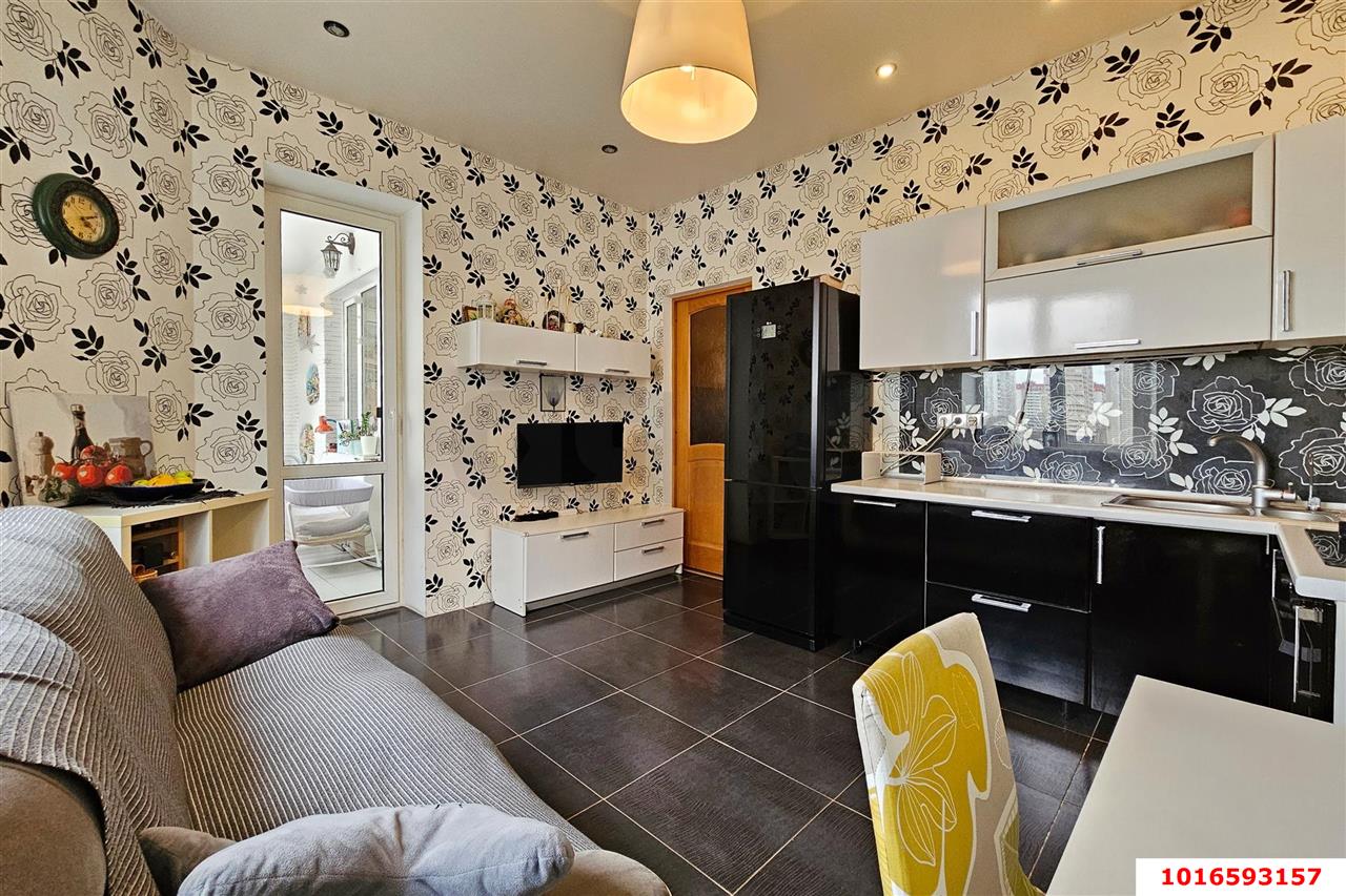 Фото №7: 1-комнатная квартира 60 м² - Краснодар, Прикубанский внутригородской округ, мкр. Восточно-Кругликовский, ул. Черкасская, 63