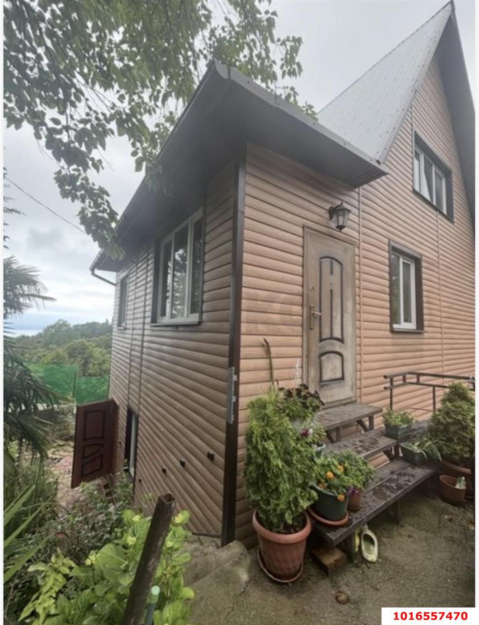 Фото №1: Дом 118 м² + 3 сот. - Сочи, Хостинский, Хоста, мкр. СНТ Водоканал, ул. Туренко, 44