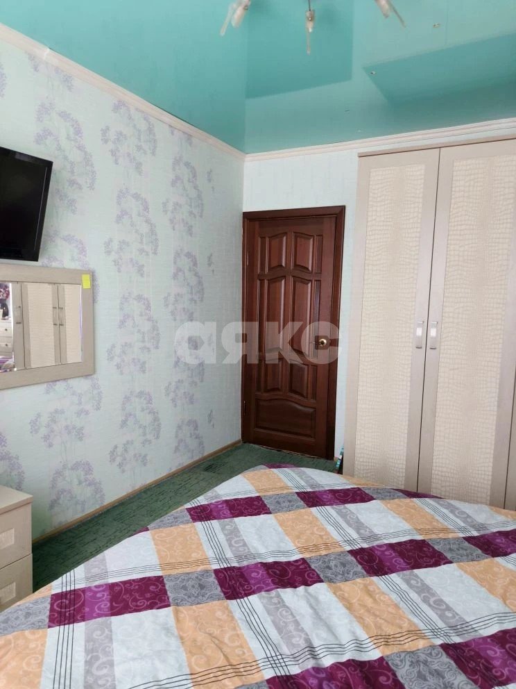Фото №13: 4-комнатная квартира <span class="whitespace-nowrap">85 м²</span>, <span class="whitespace-nowrap">9/9 эт.</span> - Волгоград, Ворошиловский, мкр. 205-й, ул. Кузнецкая, 26