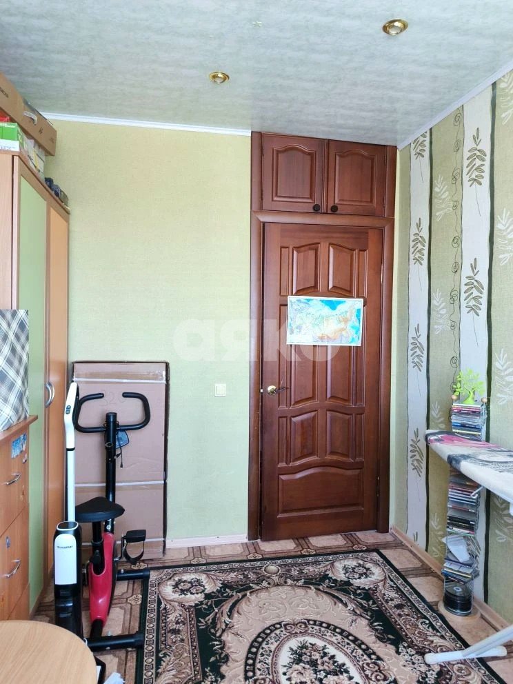 Фото №9: 4-комнатная квартира <span class="whitespace-nowrap">85 м²</span>, <span class="whitespace-nowrap">9/9 эт.</span> - Волгоград, Ворошиловский, мкр. 205-й, ул. Кузнецкая, 26