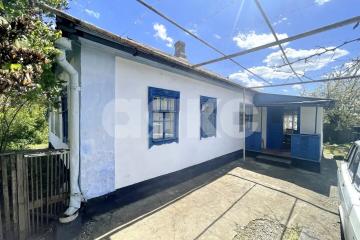 Фото №1: Дом <span class="whitespace-nowrap">56 м²</span>, <span class="whitespace-nowrap">1 эт.</span> - Бердянское, ул. Молодёжная