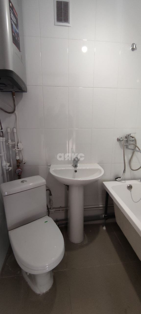 Фото №9: 1-комнатная квартира 21 м² - Мариуполь, Жовтневый, р. Центральный, пр-кт Металлургов, 127А