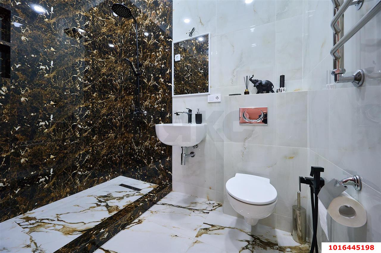 Фото №8: Дом 571 м² + 10 сот. - Ленина, мкр. Карасунский внутригородской округ, ул. 1-я Сторожевая, 52