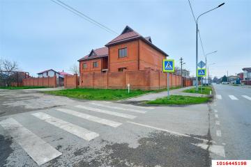 Фото №2: Дом 571 м² - Ленина, мкр. Карасунский внутригородской округ, ул. 1-я Сторожевая, 52