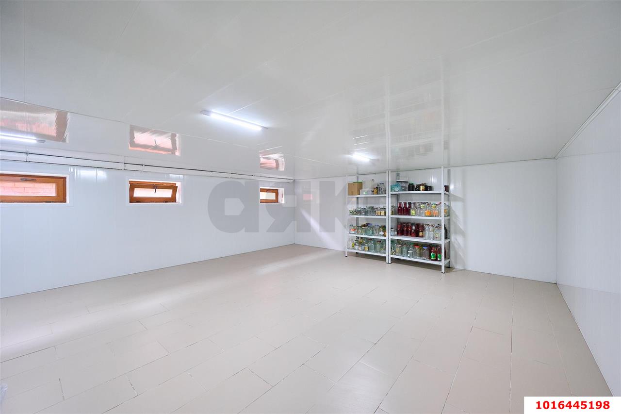 Фото №7: Дом 571 м² + 10 сот. - Ленина, мкр. Карасунский внутригородской округ, ул. 1-я Сторожевая, 52