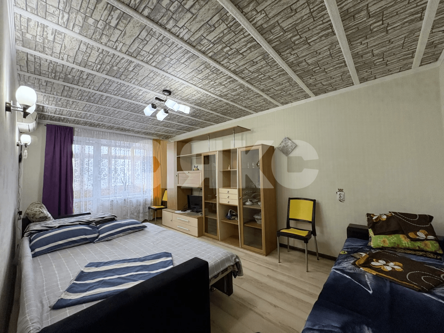 Фото №2: 2-комнатная квартира <span class="whitespace-nowrap">45 м²</span>, <span class="whitespace-nowrap">8/9 эт.</span> - Волгоград, Тракторозаводский, Спартановка, мкр. 412-й, ул. Гороховцев, 2
