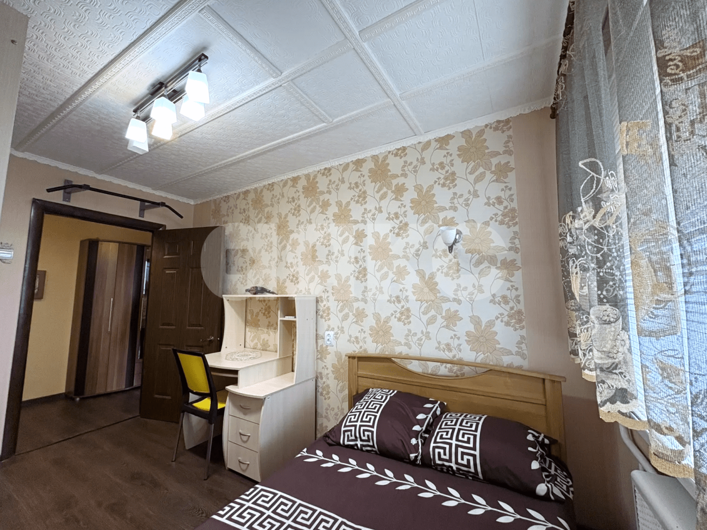 Фото №6: 2-комнатная квартира <span class="whitespace-nowrap">45 м²</span>, <span class="whitespace-nowrap">8/9 эт.</span> - Волгоград, Тракторозаводский, Спартановка, мкр. 412-й, ул. Гороховцев, 2
