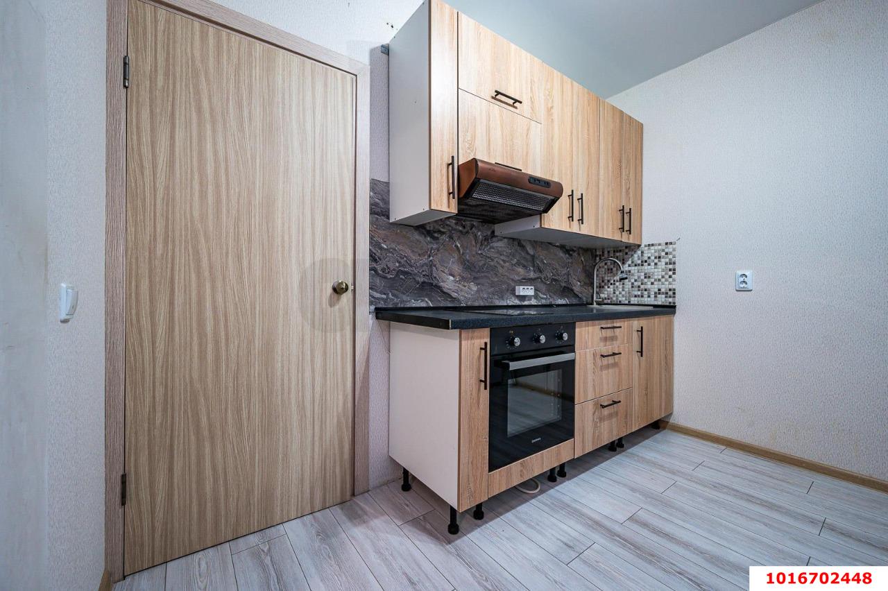 Фото №1: Студия 27 м² - Краснодар, Прикубанский внутригородской округ, ж/р Восточный, ул. Генерала Трошева, 11