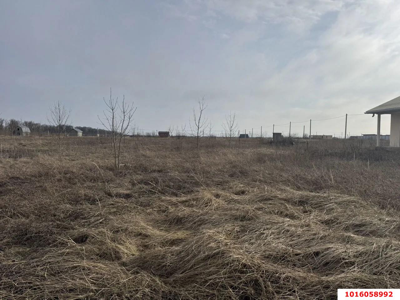 Фото №1: Земельный участок под ИЖС - Старокорсунская, мкр. Карасунский внутригородской округ, пер. 3-й Семейный, 6