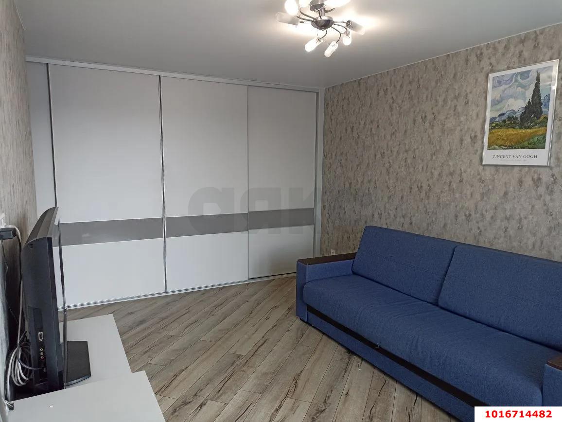 Фото №1: 1-комнатная квартира 46 м² - Краснодар, Карасунский внутригородской округ, мкр. Почтовый, пр-кт имени писателя Знаменского, 12