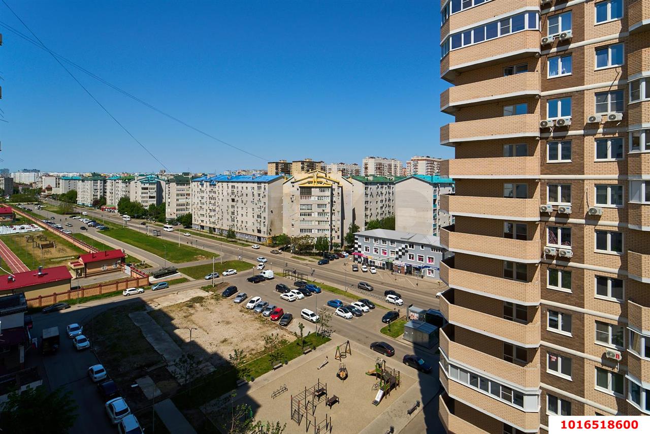 Фото №20: 3-комнатная квартира <span class="whitespace-nowrap">90 м²</span>, <span class="whitespace-nowrap">10/16 эт.</span> - Краснодар, Прикубанский внутригородской округ, мкр. Восточно-Кругликовский, ул. Героев-Разведчиков, 42