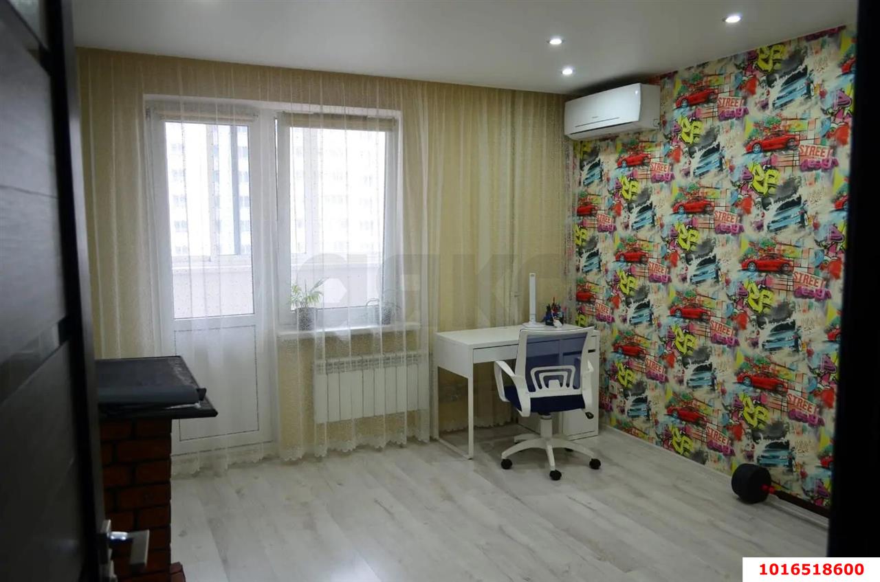 Фото №13: 3-комнатная квартира 90 м² - Краснодар, Восточно-Кругликовский, мкр. Прикубанский внутригородской округ, ул. Героев-Разведчиков, 42