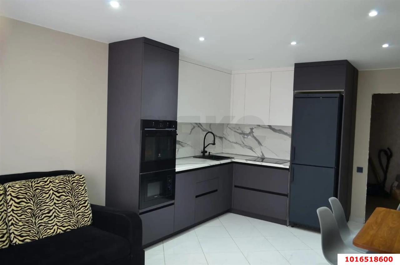 Фото №1: 3-комнатная квартира 90 м² - Краснодар, Восточно-Кругликовский, мкр. Прикубанский внутригородской округ, ул. Героев-Разведчиков, 42