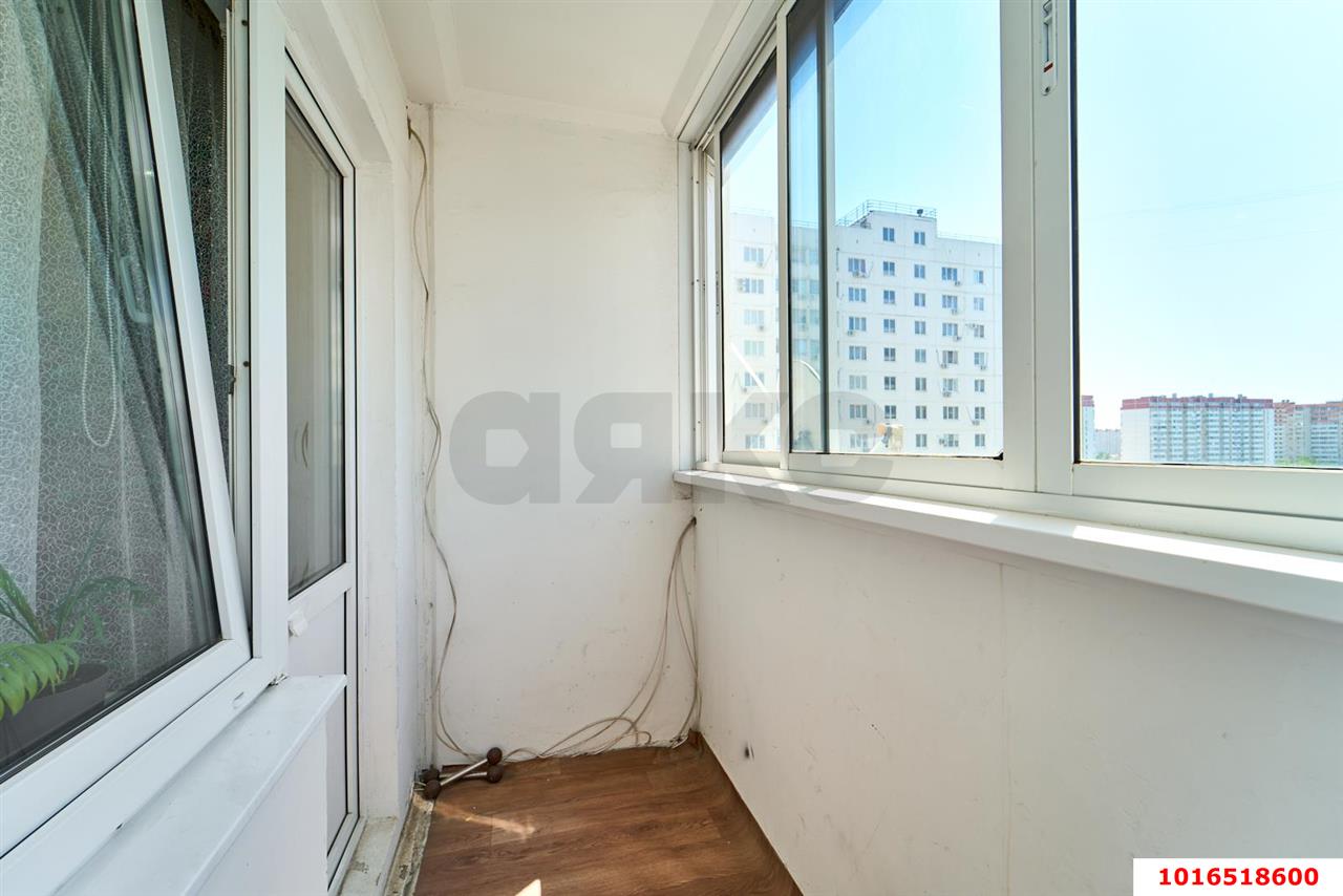 Фото №12: 3-комнатная квартира <span class="whitespace-nowrap">90 м²</span>, <span class="whitespace-nowrap">10/16 эт.</span> - Краснодар, Прикубанский внутригородской округ, мкр. Восточно-Кругликовский, ул. Героев-Разведчиков, 42