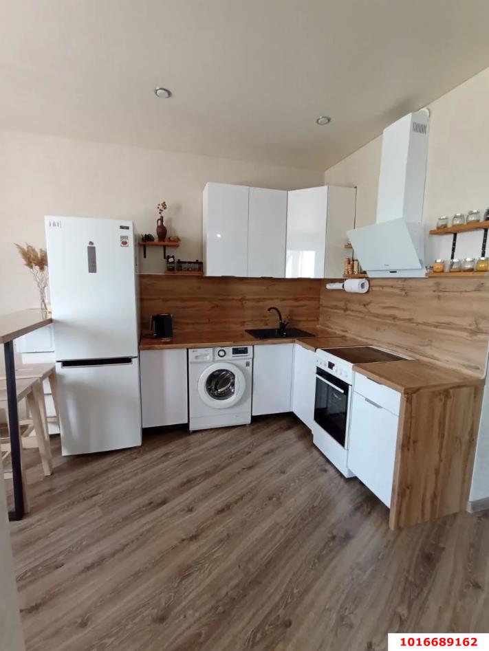 Фото №1: Студия 42 м² - Краснодар, Карасунский внутригородской округ, жилой комплекс Каскад, мкр. Гидростроителей, ул. имени Дмитрия Благоева, 31к2