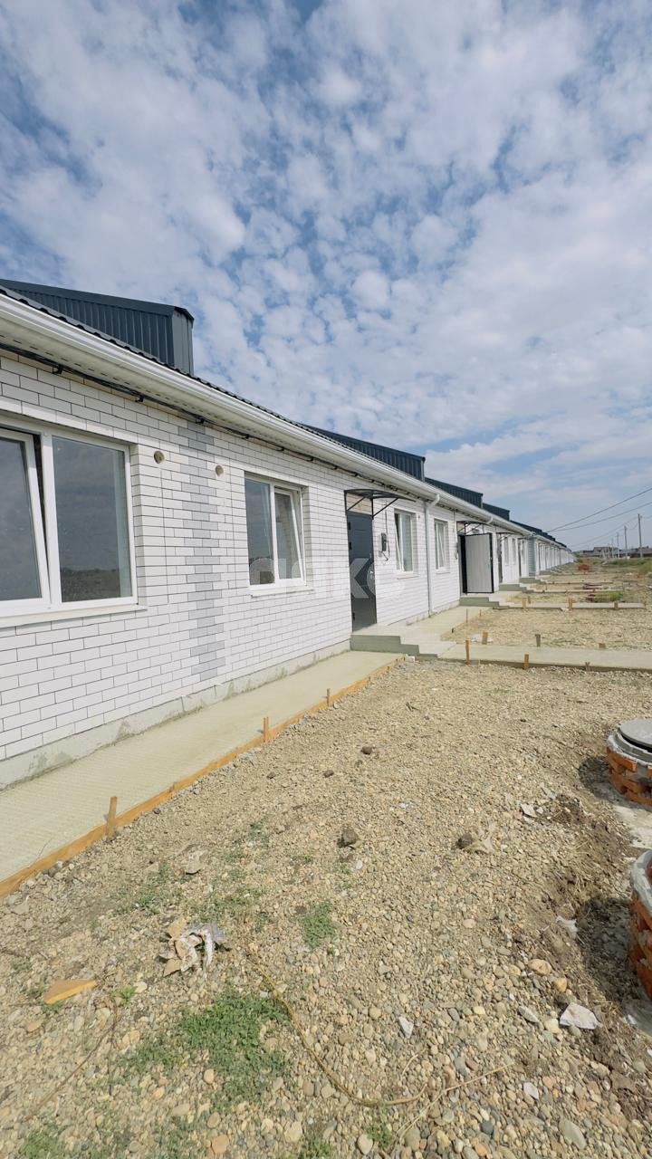 Фото №1: Таунхаус 38 м² + 2 сот. - Кореновск, мкр. 2-й квартал