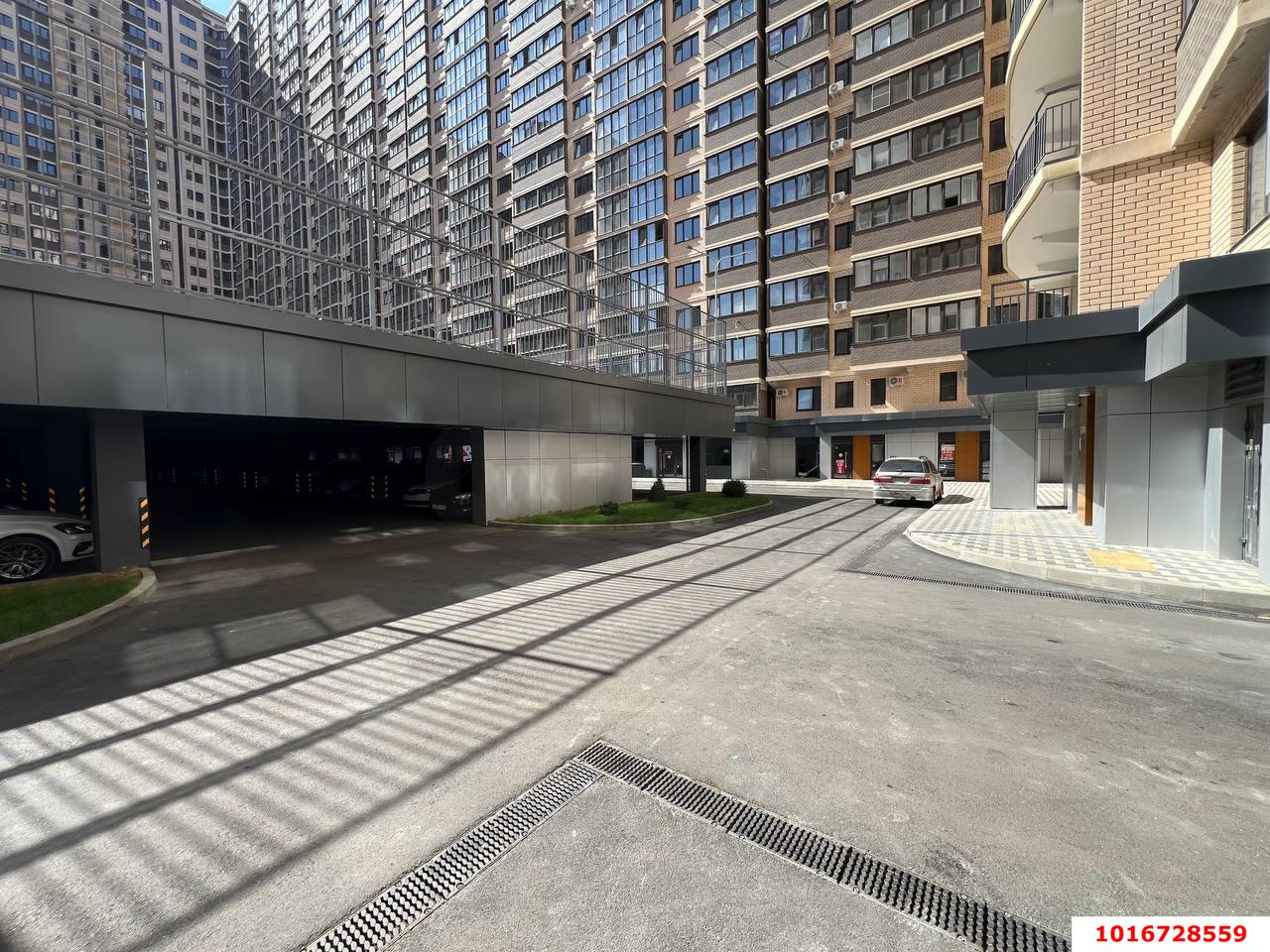 Фото №3: 1-комнатная квартира 35 м² - Краснодар, Прикубанский внутригородской округ, мкр. Музыкальный, ул. Российская, 257/7лит3