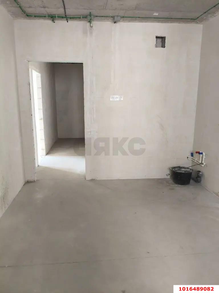 Фото №1: 2-комнатная квартира 56 м² - Краснодар, жилой комплекс Краски, мкр. Прикубанский внутригородской округ, ул. Краеведа Соловьёва, 6к2